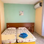 Andrey * Sarandë