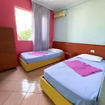 بيت شباب Andrey *